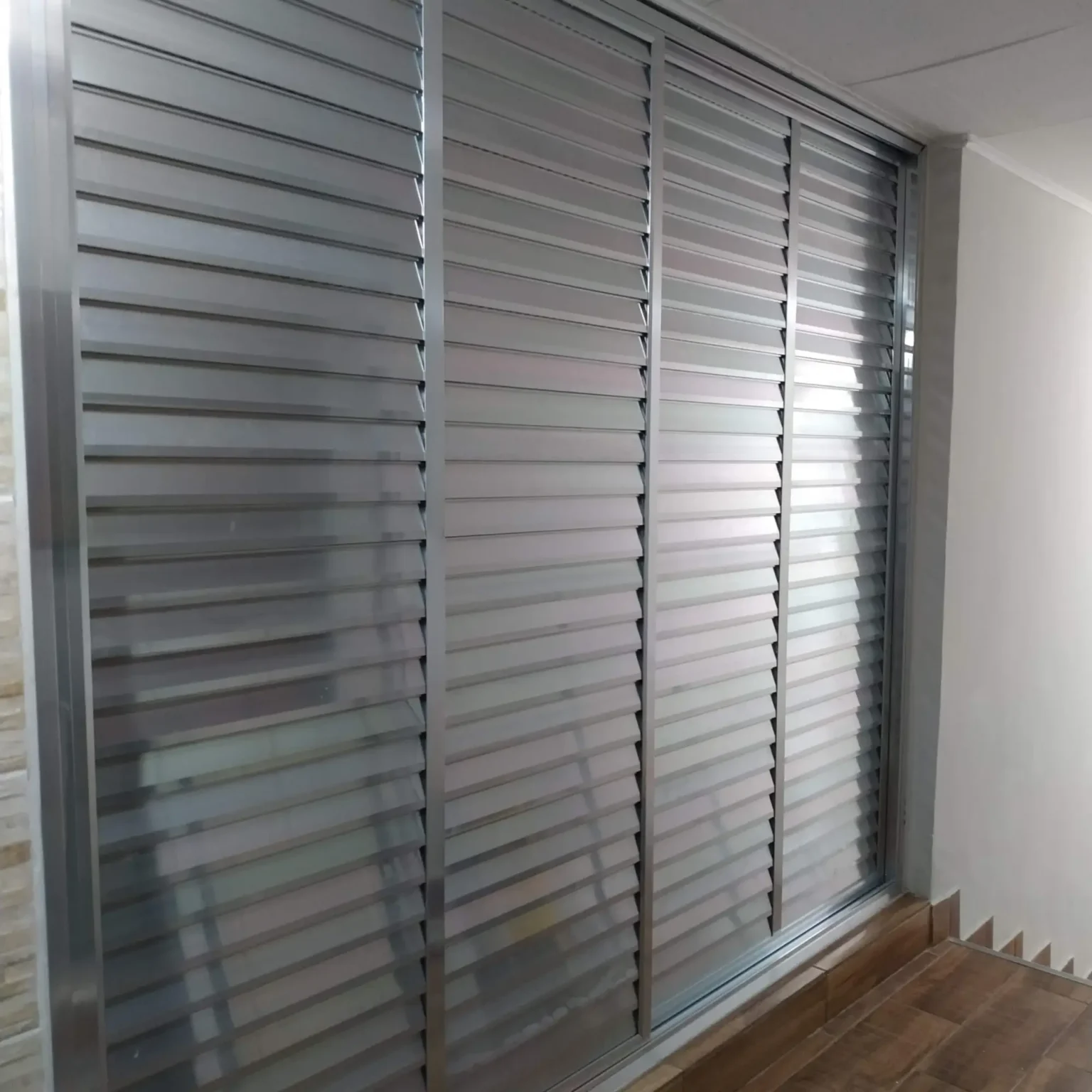 Portas balcão de alumínio